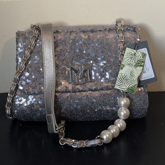 Badgley Mischka Handbags - Badgley Mischka $129 NWT Silver Sequin Message Pearl Strap Crossbody